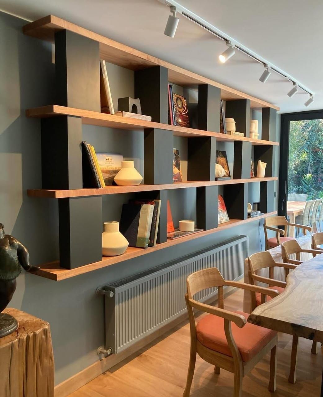 Librería y mueble de salón a medida